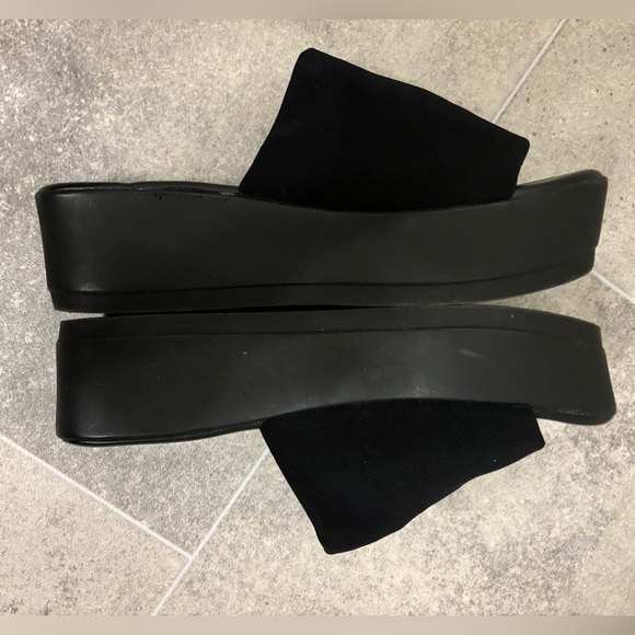 Brash size 7 black platform sandals - Picture 3 of 5